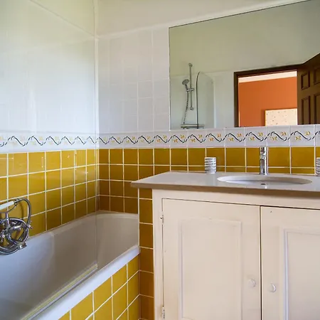 814 Monte Estrelicias