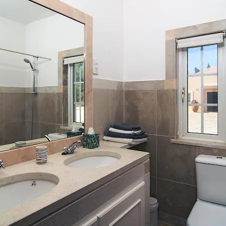 Vila 814 Monte Estrelicias