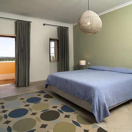 814 Monte Estrelicias 拉哥斯