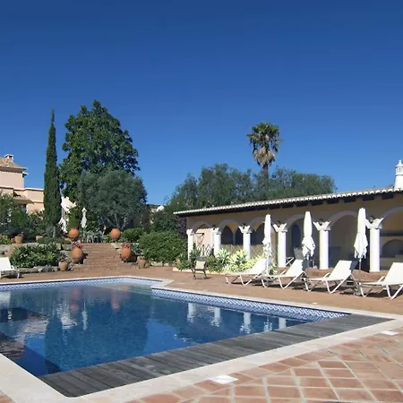 814 Monte Estrelicias Vila *