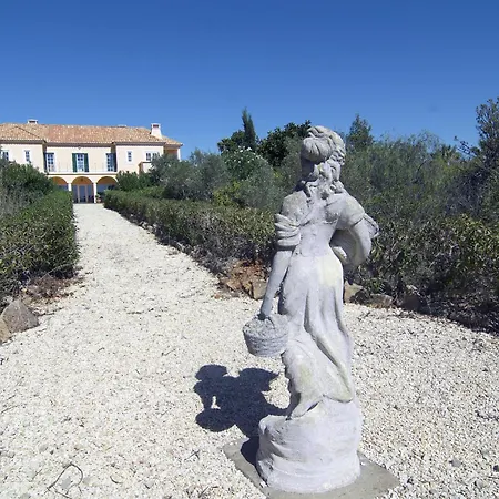 Villa 814 Monte Estrelicias